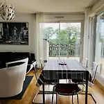 Confortable T2 A Avec Terrasse Et Parking - Fr-1-495-87