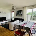 Lägenhet Confortable T2 A Avec Terrasse Et Parking - Fr-1-495-87 Cambo-les-Bains