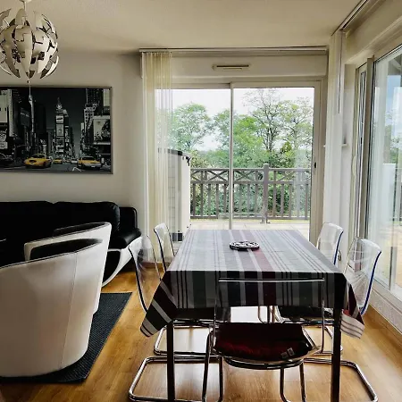 Confortable T2 A Avec Terrasse Et Parking - Fr-1-495-87