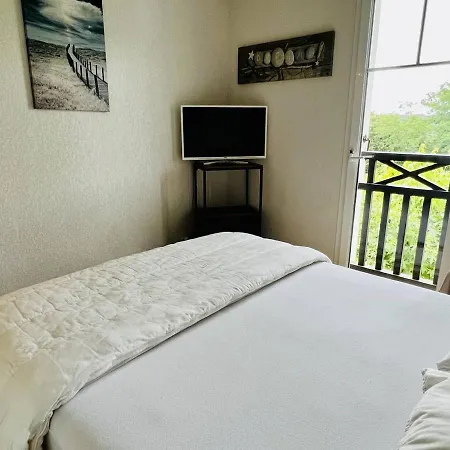 Apartment T2 A Cambo-les-bains, Terrasse, Parking, Internet - Fr-1-495-87 Cambo-les-Bains